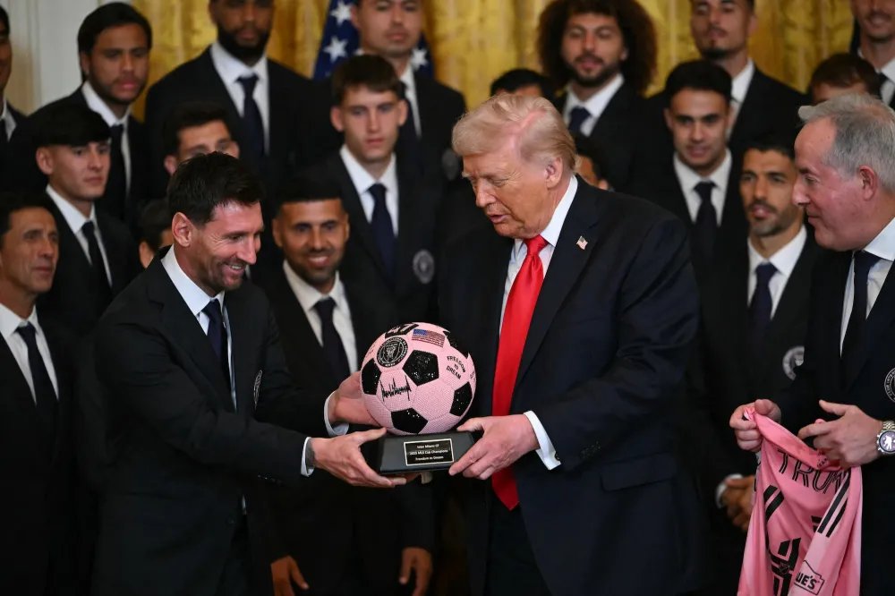 GettyImages-2264335778 Trump Messi 2026